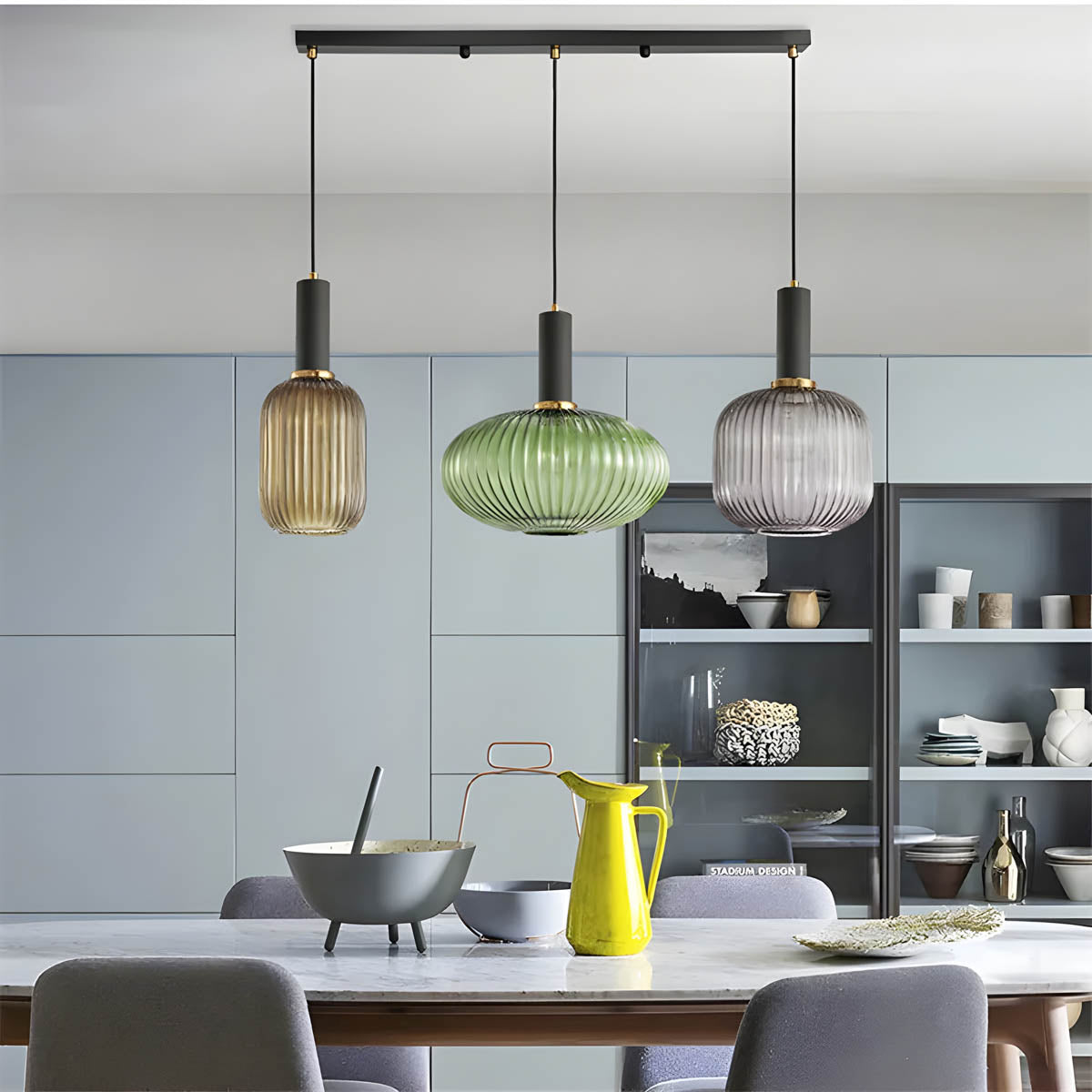 Hanos Pendelleuchte aus farbigem Glas