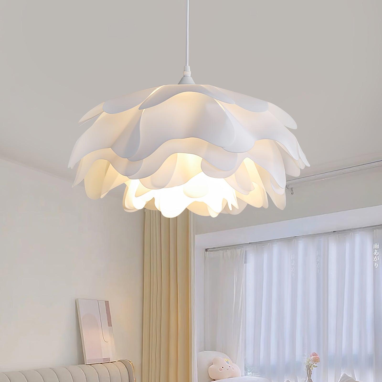 Blumenförmige Pendelleuchte