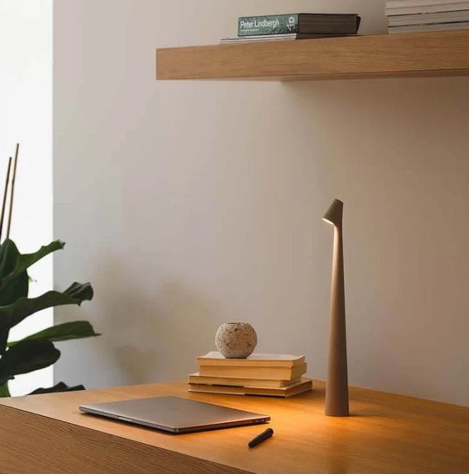 LuminaVista Tragbare Tischlampe