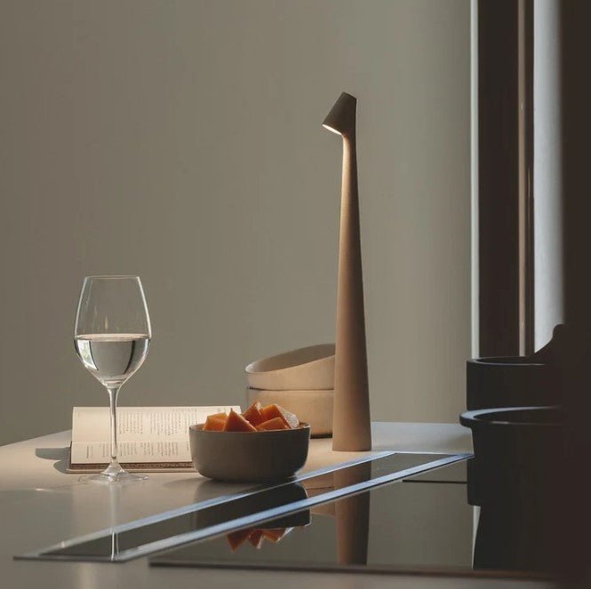 LuminaVista Tragbare Tischlampe