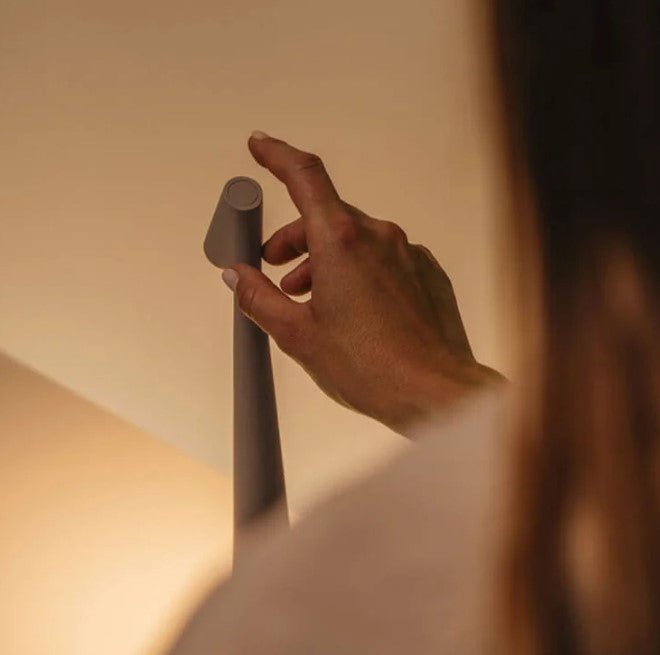 LuminaVista Tragbare Tischlampe